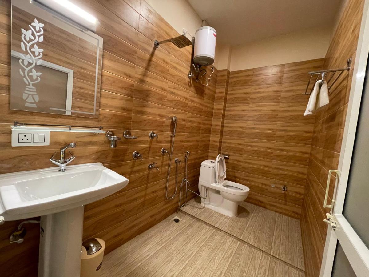 Jaldapara Forest Tourist Lodge Jftl Madari Hat 외부 사진