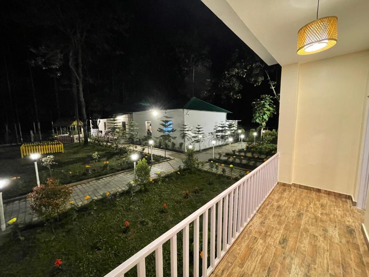 Jaldapara Forest Tourist Lodge Jftl Madari Hat 외부 사진