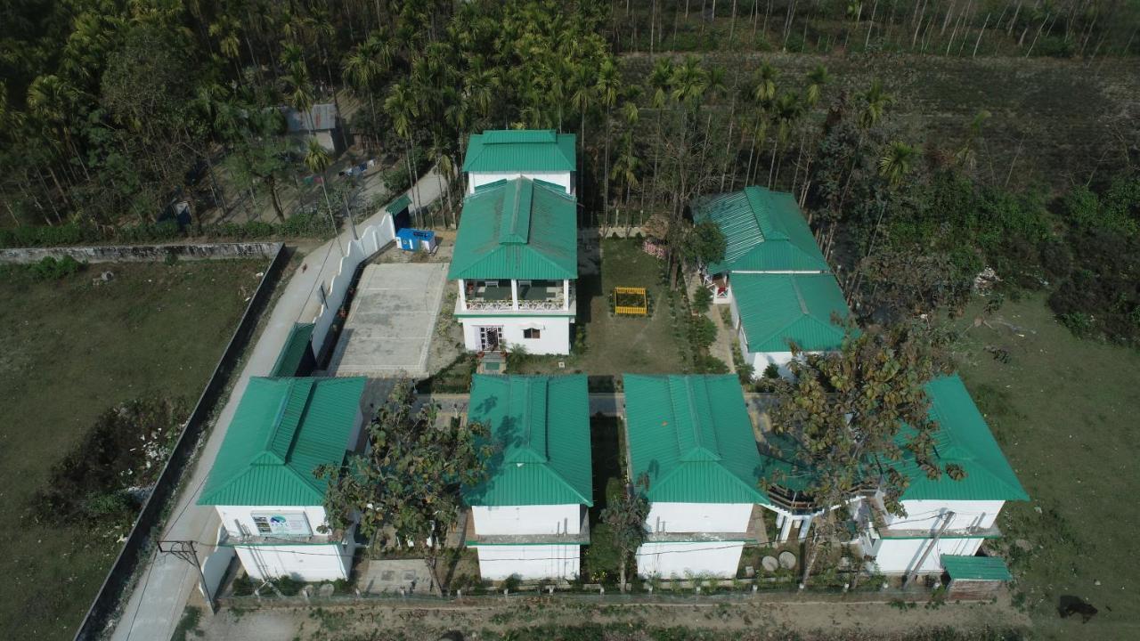 Jaldapara Forest Tourist Lodge Jftl Madari Hat 외부 사진