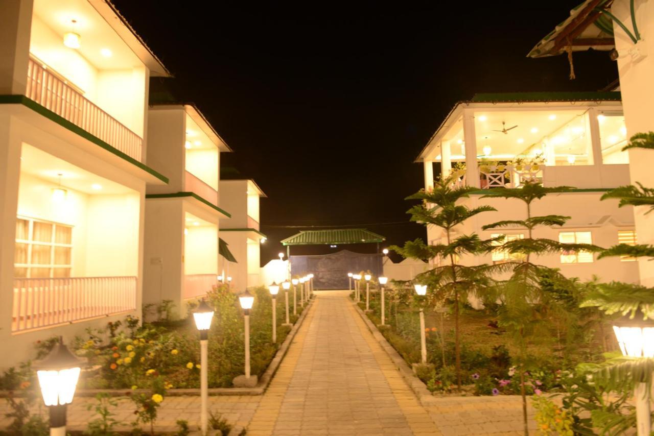 Jaldapara Forest Tourist Lodge Jftl Madari Hat 외부 사진