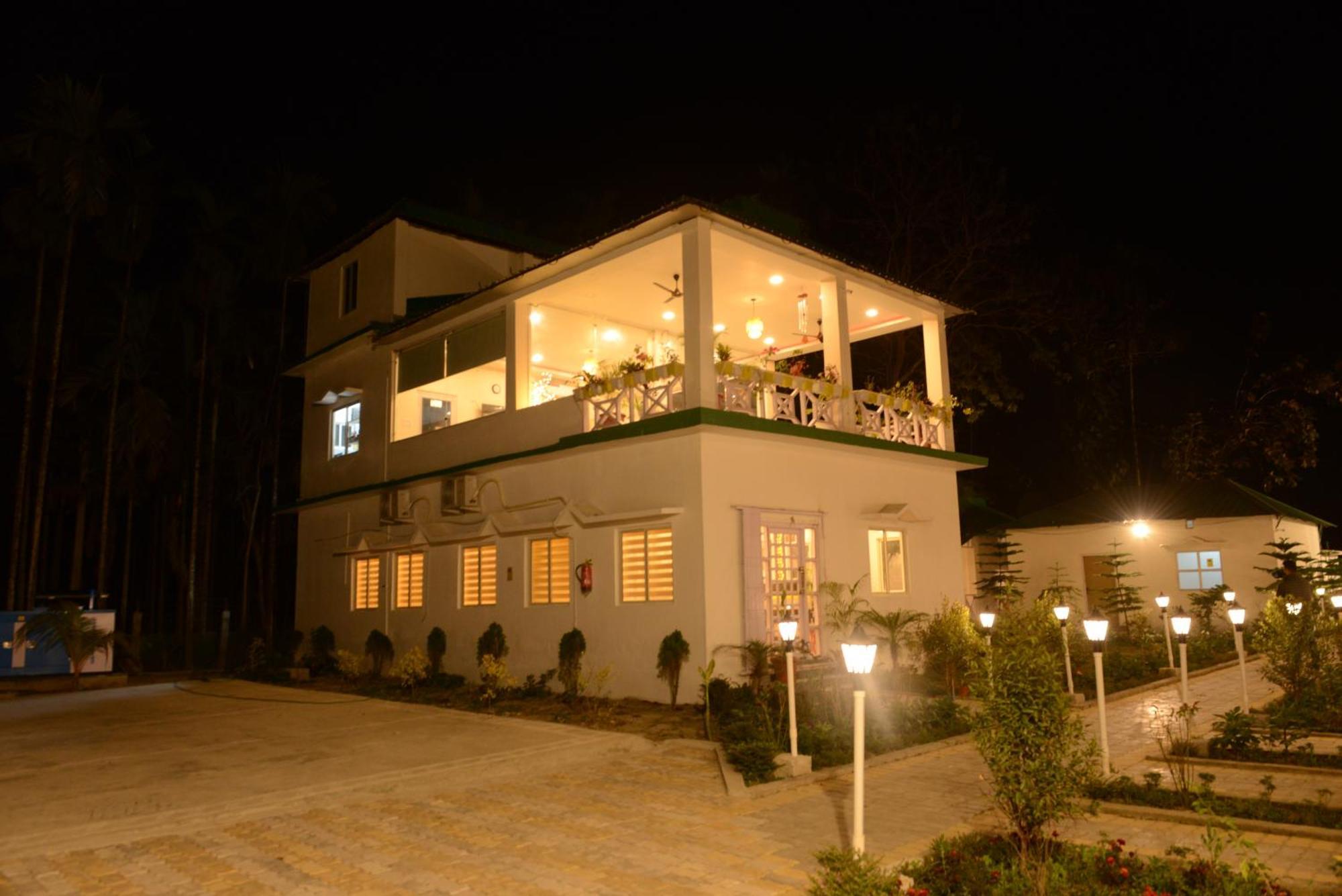 Jaldapara Forest Tourist Lodge Jftl Madari Hat 외부 사진